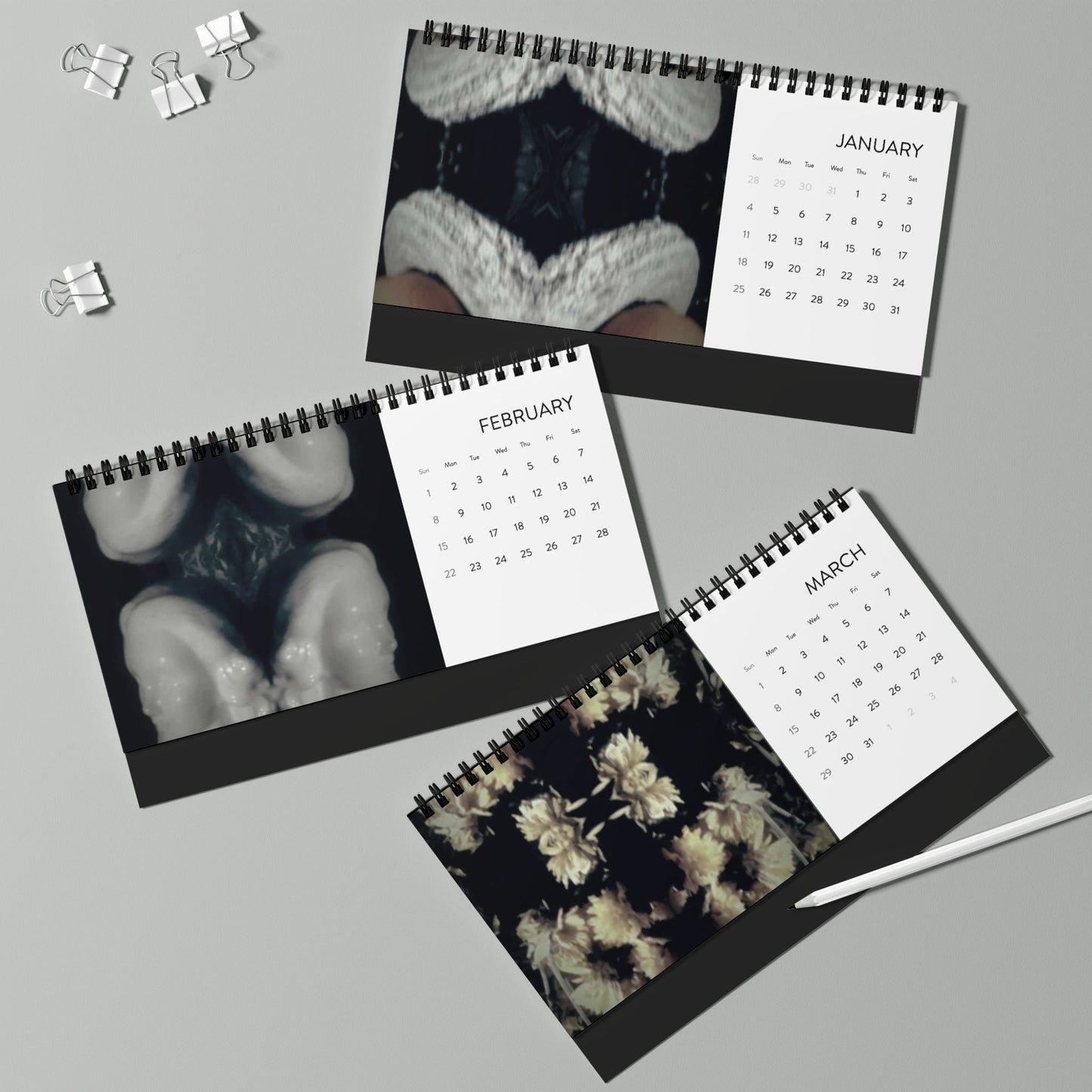 Artistic 2026 Desktop Calendar - Abstract Design